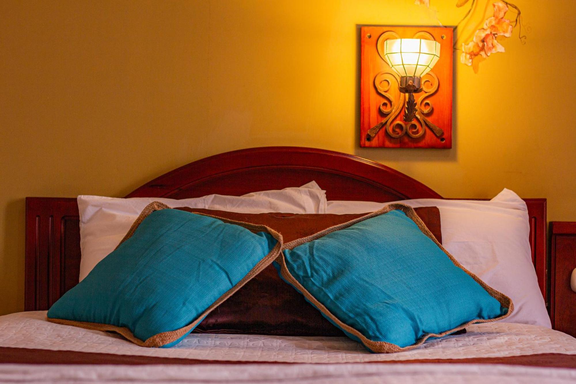 Hotel Campanario كوينكا الغرفة الصورة